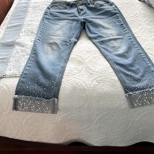 Pearl and rhinestone embellished jeans, Cartise brand size 10, inseam 24”. $50